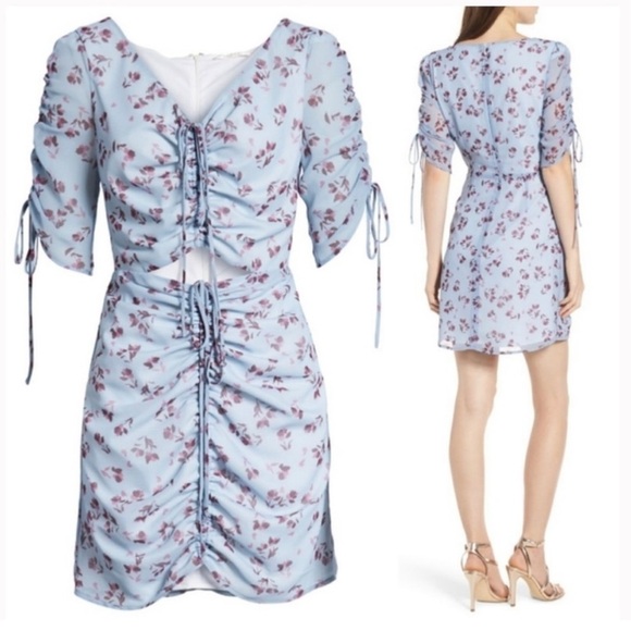 Wayf Dresses & Skirts - WAYF NWT Larissa Drawstring Ruffle Blue Floral Peekaboo Cut Out party Dress SZ M